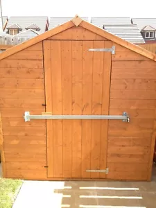 GARDEN SHED LOCK BAR, FACTORY / GARAGE/ OFFICE DOOR SECURITY - HEAVY DUTY STEEL - Afbeelding 1 van 7