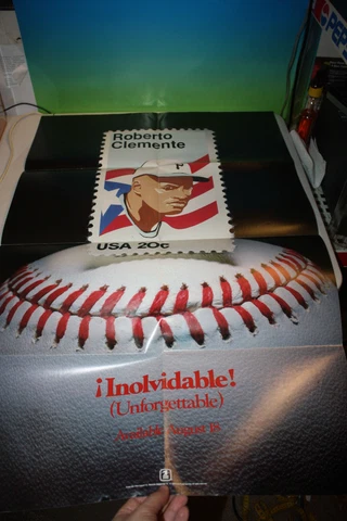 Vintage 1984 USPS Pittsburgh Pirates Roberto Clemente 24x36 Fold Out Poster Cover