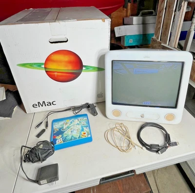 2003 Apple eMac Model A1002 1.0 GHz PowerPC G4 Desktop in Original Box/Styrofoam - Image 1 of 4