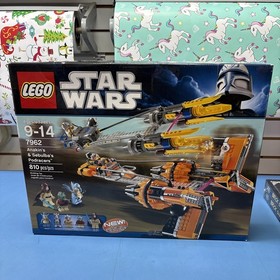 LEGO Star Wars: Anakin Skywalker and Sebulba's Podracers (7962)