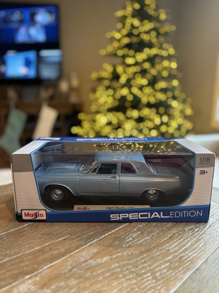 Maisto 1963 Dodge 330 | Blue 1:18 | Free Shipping!! - Image 1 of 1