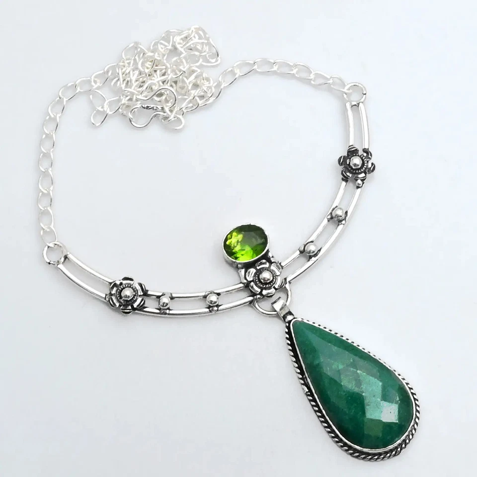 Simulated Emerald Peridot Gemstone Handmade Necklace Jewelry 23 Gms AN 14414 - Image 1 of 1