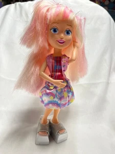 Disney Thinkway Toys Bambola Interattiva con Capelli Rosa - Foto 1 di 2