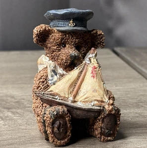 Vtg 4" YOUNG'S Sailor Navy Teddy Bear Resin Sailboat w Baby Bears & Anchor - Picture 1 of 8