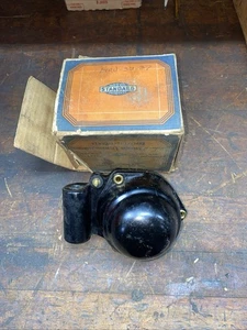 Vintage Standard FC-33 Ignition Coil 1932-1936 Ford Flathead V8 - Picture 1 of 14
