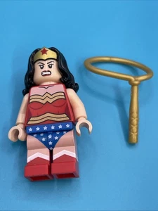 Lego DC Super Heroes Wonder Woman Minifigure 71209 6862 - Picture 1 of 5