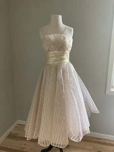 Vtg 50s Taffeta Flocked Swiss Dot Prom Evening Wedding Gown Satin Sash Bow xs-s - Picture 1 of 13