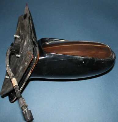 1999 2000 2001 2002 2003 2004 2005 Chevy Cavalier Pontiac Sunfire RHS mirror OEM - Image 1 of 4