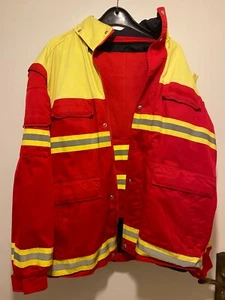 Einsatz-/Uniform-/Anzug - Jacke und Hose für Rettungs-/Sanitätsdienst - Bild 1 von 13