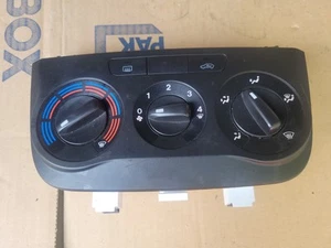 FIAT GRANDE PUNTO CALENTADOR PANEL CONTROL DIALES NO A/C 7354198110 - Imagen 1 de 3