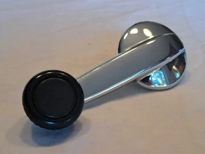 Volvo NOS Chrome Window Crank Handle 687895 OEM P1800S P1800E P1800ES with Clip - Image 1 of 4