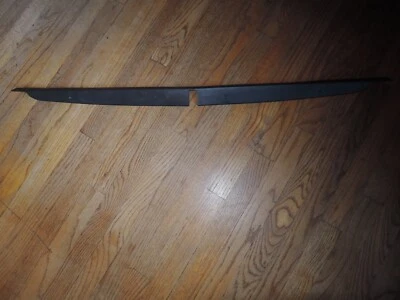 ALFA ROMEO GTV 6 Used Original Rear Hatch TRUNK Opening PLASTIC FINISHING TRIM - image 1 of 4