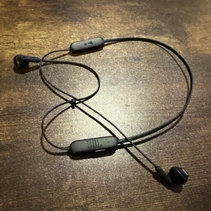 Auriculares internos Bluetooth JBL Lifestyle Tune 205BT negros - Imagen 1 de 6