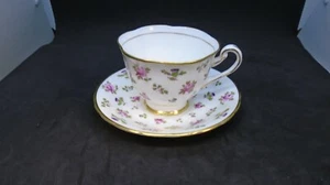 Royal Albert Tea Cup and Saucer Red Flora Bone China England - Picture 1 of 1