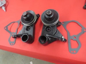 1937-48 Ford car-1937-47 Ford pickup water pumps pair flathead 78-8501/2 - Picture 1 of 4