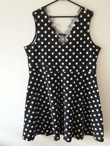 BOOHOO Dress Womens Size UK 22 Stretch Fitted Dress Sleeveless New Tags - Picture 1 of 18
