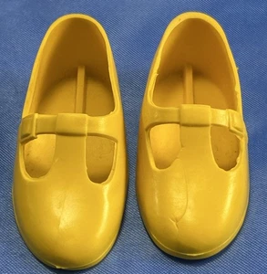 Ideal Crissy Family Dolls DARK YELLOW T STRAP BUCKLE SHOES FITS Velvet NICE!!! - Picture 1 of 8