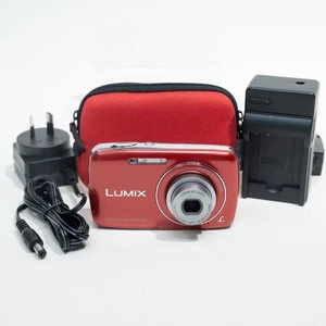 Panasonic Lumix DMC-S3 CCD Digicam 14MP Digital Camera w/ Batt Charger - Tested! - Picture 1 of 14