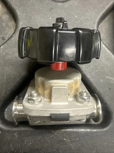 GEMU 1-1/2” Diaphragm Valve PN16 316L Stainless Sanitary Clamp Ends – Used - Picture 1 of 8