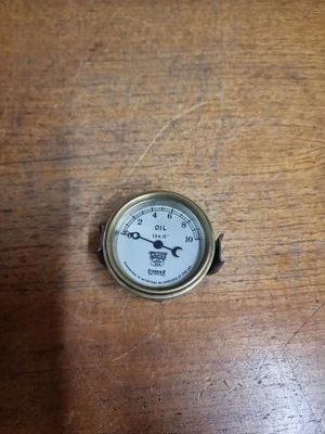 Original Vintage Morris Motors Eureka 2 inch 10 lb Oil Pressure Gauge  - Image 1 of 4