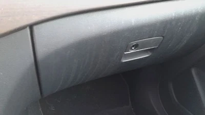 15 16 17 MERCEDES B-CLASS Glove Box black - Image 1 of 3