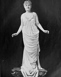 Sadie Martinot 8X10 Photo Picture Image American actress & singer opera #8 - Picture 1 of 1