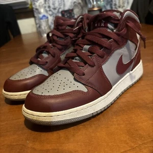 Size 6.5 - Jordan 1 Cherrywood Red 2022 - Picture 1 of 9