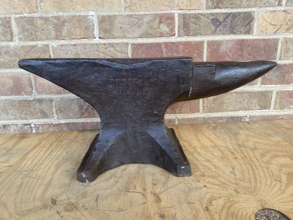 Vintage Peter Wright Anvil - Image 1 of 4
