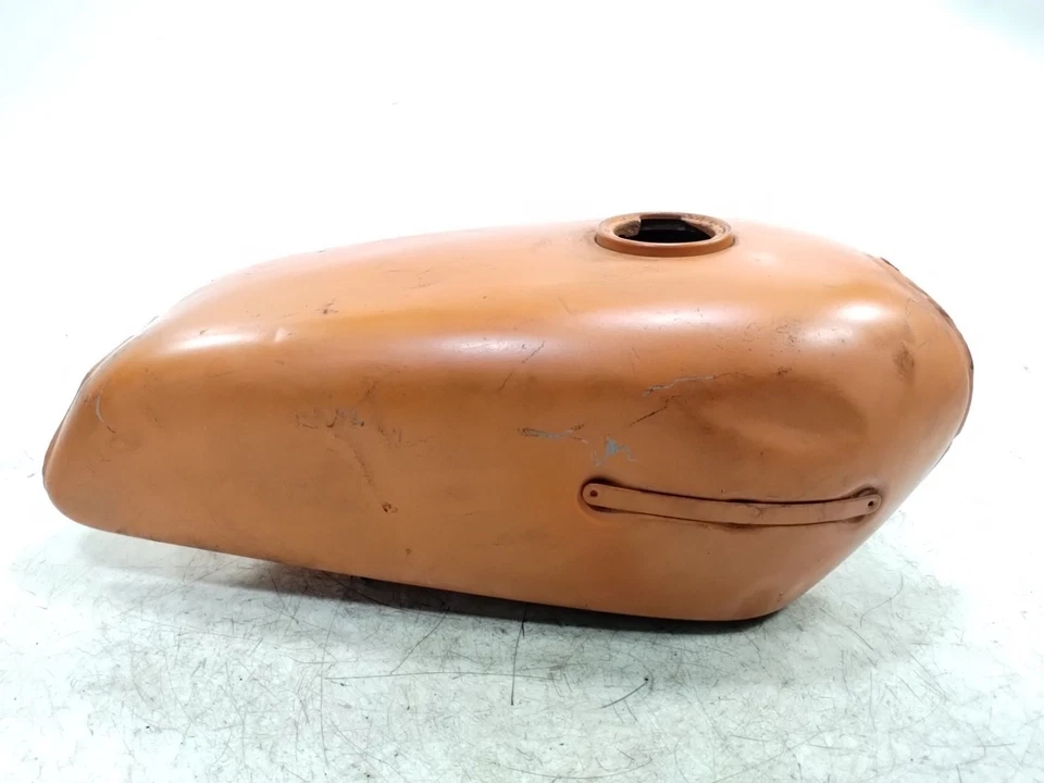 1972 72 Yamaha R5 Gas Fuel Tank - Imagem 1 de 4