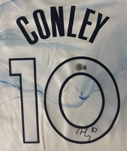 Mike Conley Signed Autographed Minnesota Timberwolves Jersey Beckett COA - Picture 1 of 4