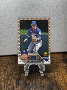 2023 Topps Complete Set - #7 Bobby Witt Jr. - Gold Star Variation - Cup Card - Picture 1 of 2