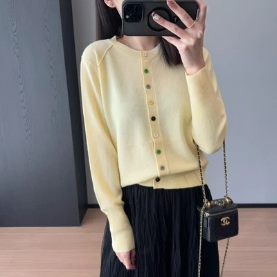 Suéter THE ROW Mujer Nuevo Lana Básico Cuello Redondo Ajustado Color Botón Foto 1 de 4