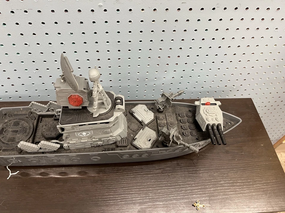 Large Vintage 2003 G.I. Joe USS Destroyer Ship #65, 34"Wx11"H x7"D, Not Working  - Image 1 of 4