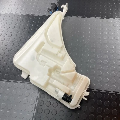 BMW 328I F30 2013-2016 limpiaparabrisas delantero limpiaparabrisas botella depósito tanque OEM Foto 1 de 4