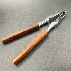 NutCrackers Retro Teak Wooden Handles - 6 1/2" Vintage 1970's - Picture 1 of 6