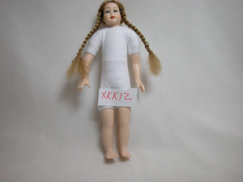 Heidi Ott XKB10 1:12 Doll - White