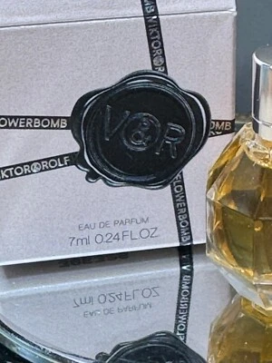 VIKTOR & ROLF  MINIATURE 🌸 FLOWERBOMB 🌸 - Photo 1/4