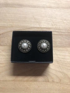 Avon Damen Vintage Style Pearlesque Ohrringe Clip Neu - Bild 1 von 6