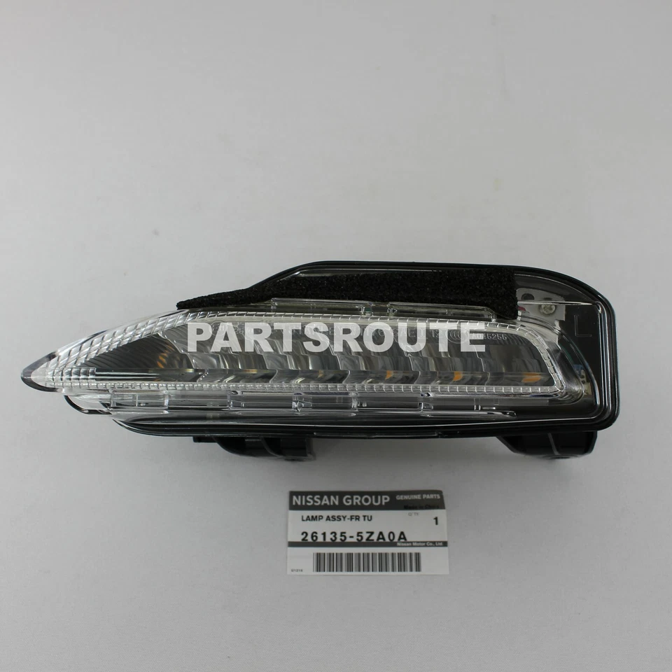 Infiniti QX80 2015-2017 OEM Genuino Parachoques Delantero Izquierdo Señal Luz Lámpara Foto 1 de 2