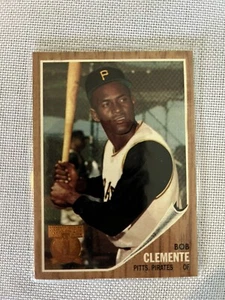1998 Topps Baseball #8 Roberto Clemente 1962 Reprint Factory Seal NM-MT Pirates - Picture 1 of 2