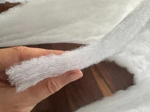Guata de poliéster ignífuga acolchado tapicería bateo - 4 oz - 152 cm de ancho - Imagen 1 de 4