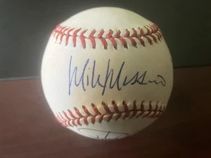 Baltimore Orioles Mike Mussina handsignierter Baseball im Spiel gebraucht mit 5 Unterschriften - Bild 1 von 5