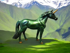 Breyer horse stablemate unicorn green #5 - Picture 1 of 1