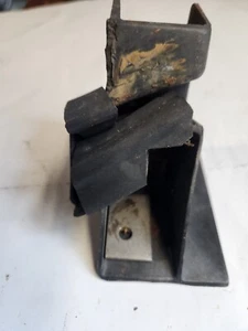  Corvette c-4  targa storage brackets with Ruber insert Left Hand side - Bild 1 von 3