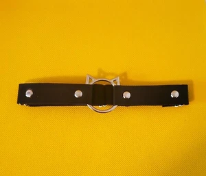 Cat Shaped Vegan Leather Thigh Garter - Adjustable Harness Garter Suspenders - Picture 1 of 2