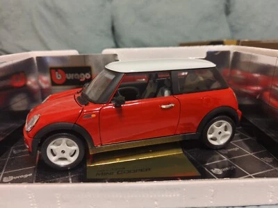 Burago Mini Cooper 2000 COD. Colección Oro Escala 3379 1/18 Foto 1 de 4