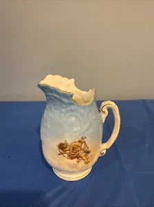 Victoria Carlsbad Austria creamer Angles in the clouds, gold trim - Picture 1 of 6