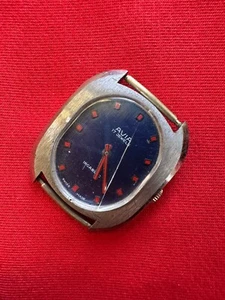 AVIA MECHANICAL MENS WATCH BLUE DIAL TANK MODEL RARE SWISS MADE 30MM - Picture 1 of 5