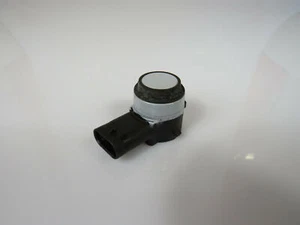 Sensor PDC sensor de ayuda al aparcamiento gris claro metálico 5Q0919275B VW Golf 7 5G - Imagen 1 de 1