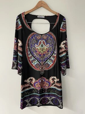 Usado en Excelente Condición Vestido Bailey Azul Talla Mediana Negro Multicolor - Paisley Corte Espalda LINDO Foto 1 de 4